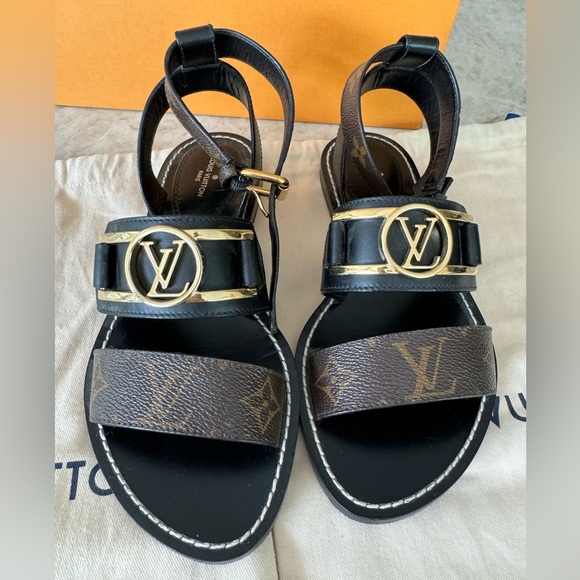 🤎🖤 Louis Vuitton Academy Sandal 🖤🤎 - Picture 3 of 10